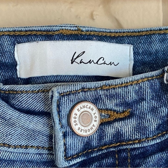 KanCan Women's Mid Rise Distressed Skinny Jeans Medium Wash Size 26 stretch - Picture 3 of 9